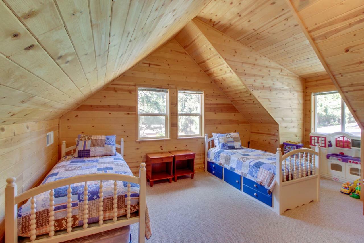 Mountainview Chalet Groveland Exterior photo