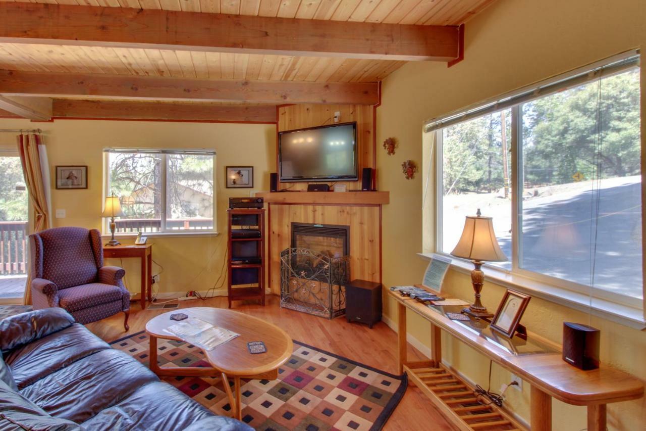 Mountainview Chalet Groveland Exterior photo